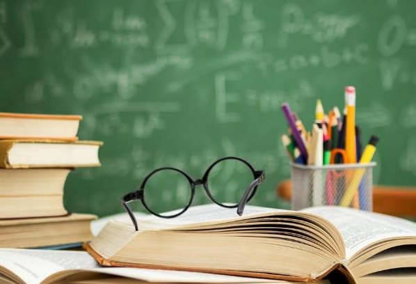 2023年高考江西省第一名是谁？？？？