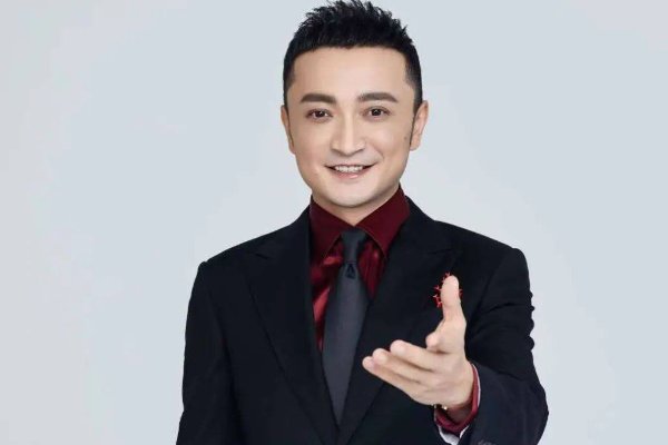 王冠尼格买提结婚是真的吗