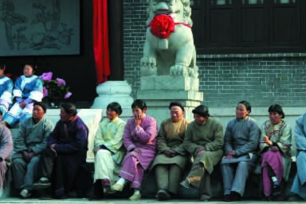 做群众演员除了糊口，其余的感受是什么样的？