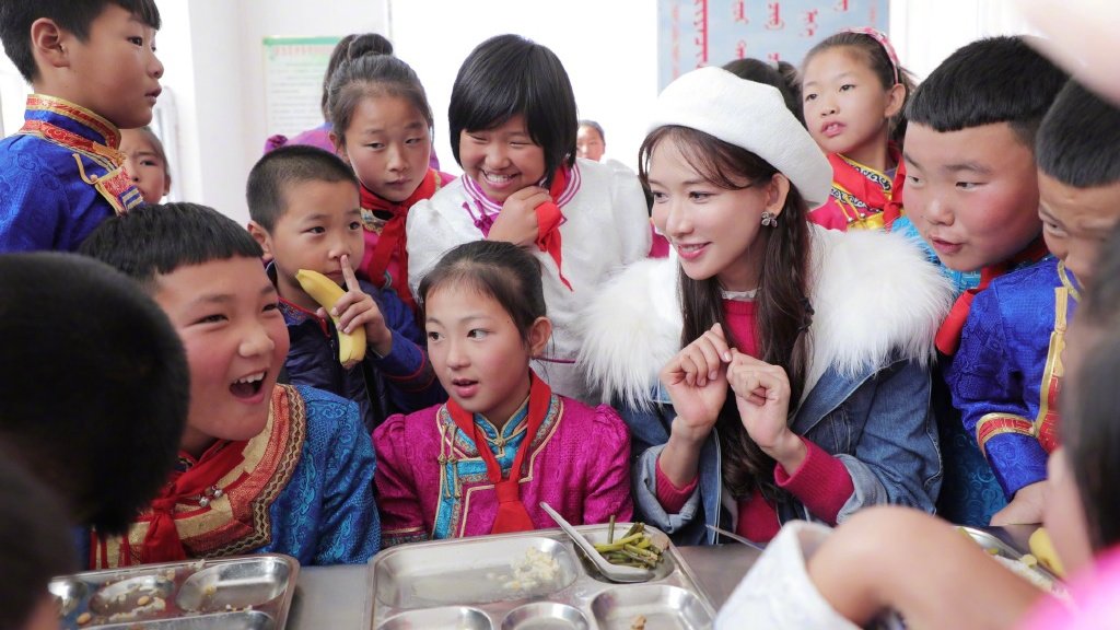 台湾第一美女，香港第一美女，大陆第一美女，差距一目了然，你更喜欢谁呢？