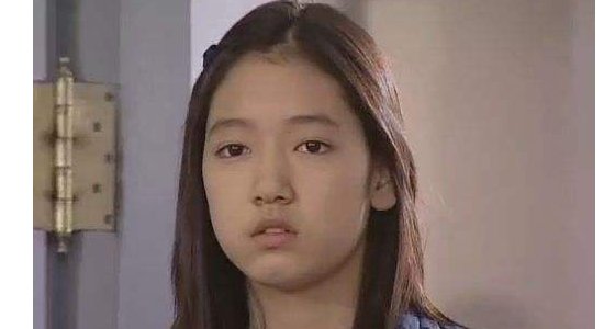 在《天国阶梯》这部影视作品中朴信惠的表现怎么样？