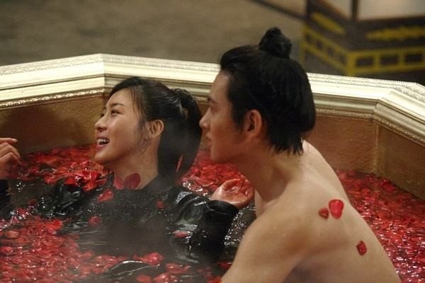 中国唯一一位外国皇后是谁，刚登上后位，就让儿子带兵灭掉母国？