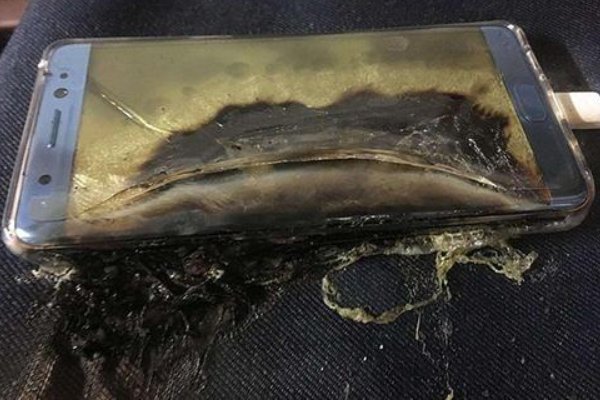 三星note2手机爆炸起火，是人为原因还是质量问题？