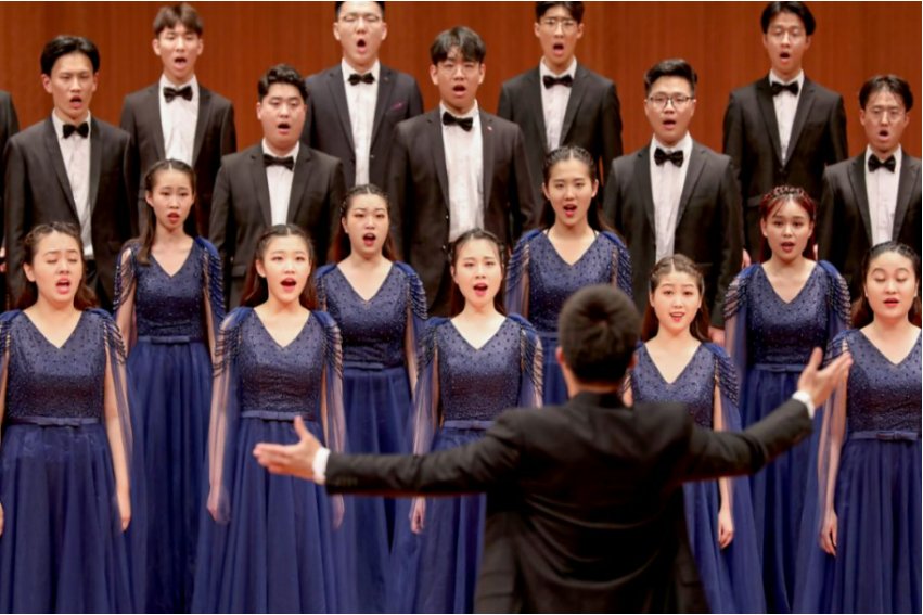 合唱简单的肢体动作