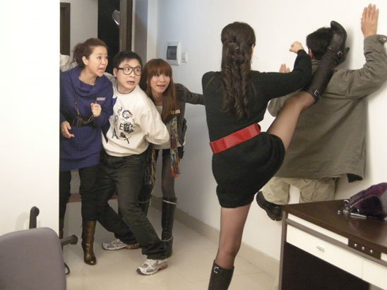 职场菜鸟升职记的剧情简介