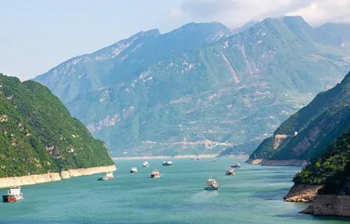 关于三峡的古诗有哪些？