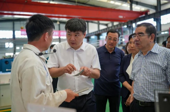 鄂尔多斯市委副书记致辞时唱了段rap上热搜，他此举有何深意？