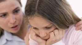 人为什么总是活在别人的眼光里呢？