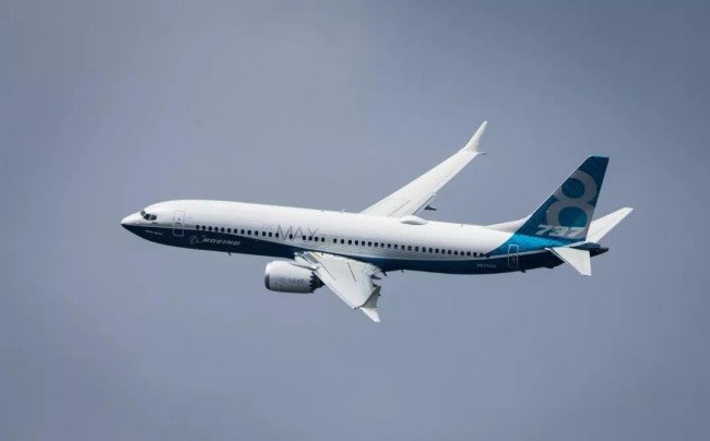 1、当今世界两大飞机制造公司分别为＿＿＿国的＿＿＿＿＿＿公司和＿＿＿的＿＿＿＿＿＿公司。