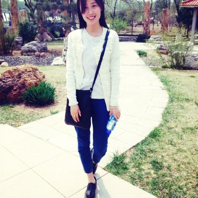 每次和你走在路上都会看见一只喵的歌曲歌词