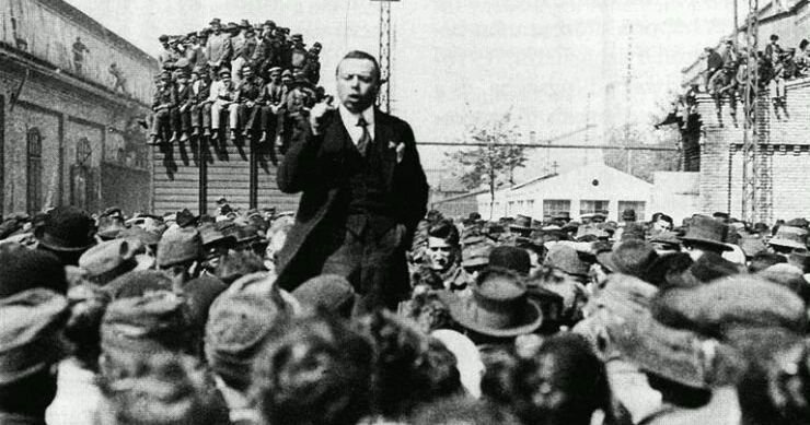 1918年匈牙利资产阶级革命为啥叫秋玫瑰革命？