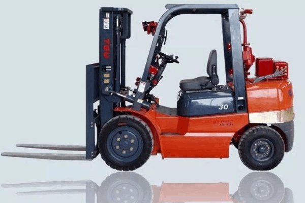 插腿式叉车与前移式叉车的区别