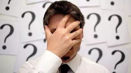 人为什么总是活在别人的眼光里呢？