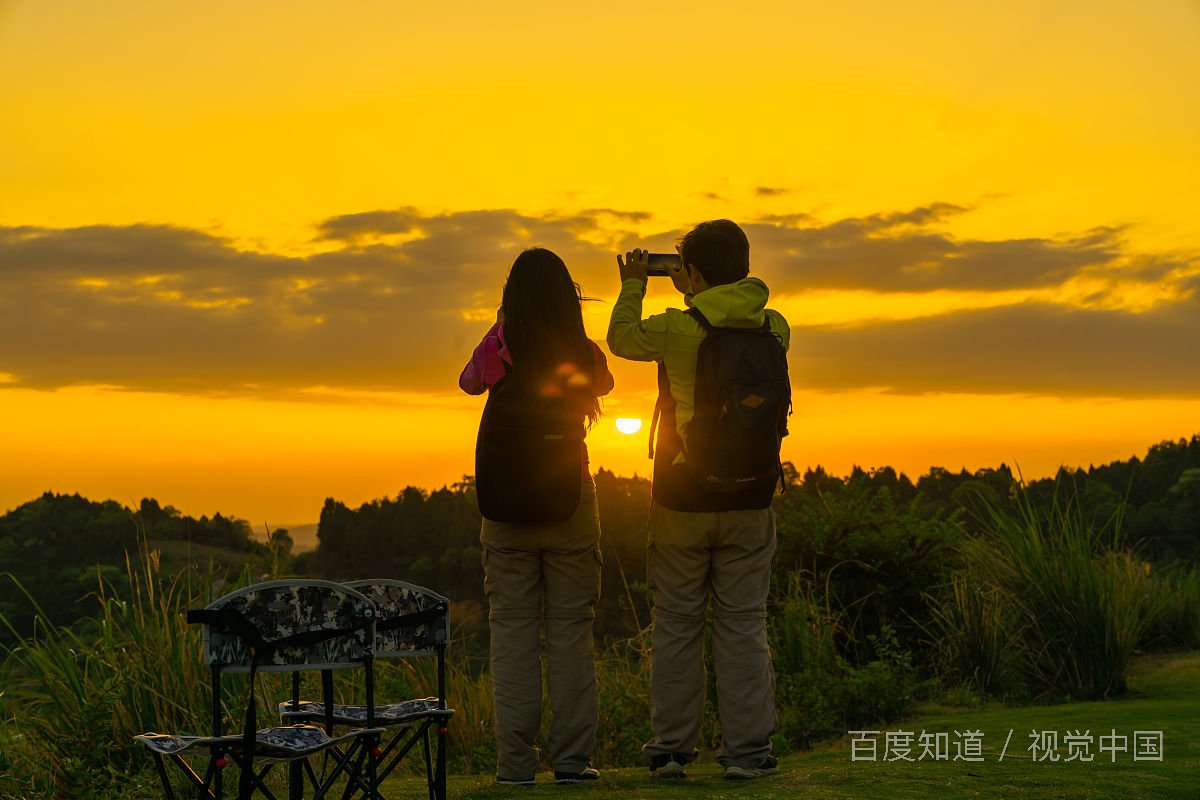 为什么说情侣间旅行代表着爱情呢