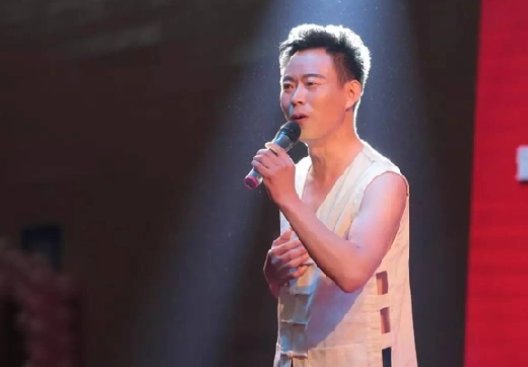 张小五的个人资料