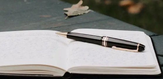 弹琴心情好与不好一段话怎么写？