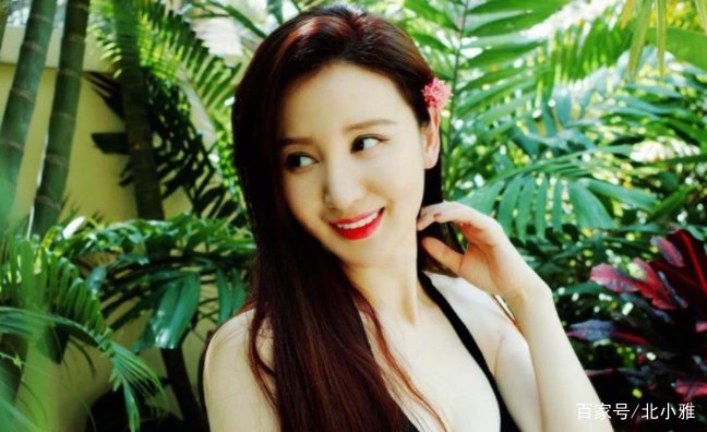 于月仙出事后，女星张萌入院接受化疗，光头造型曝光，她究竟怎么了？