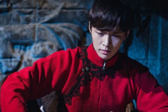 《盗墓笔记》中，张启山为什么要灭九门？为什么要放弃长生？