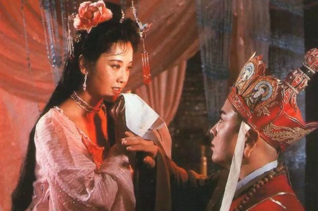 女儿情这首歌的歌词全文是什么？