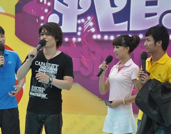 最后一句歌词是爱没开始就已经结束是什么歌啊？