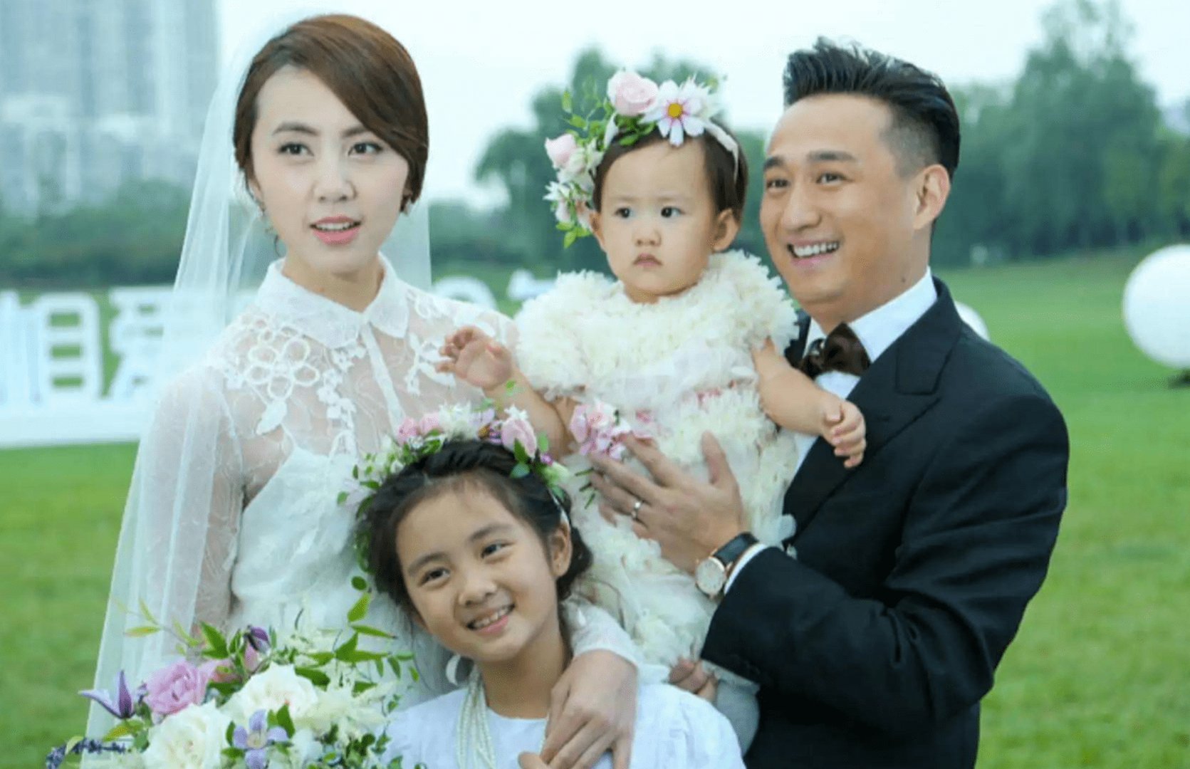 孙莉秀大女儿才艺，多多为弟弟妹妹画海绵宝宝多才多艺又暖心 ，你怎么看？