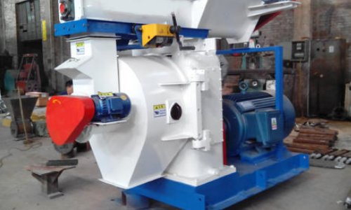 一套生物质颗粒机大概多少钱？