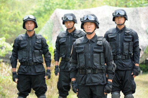 火蓝刀锋里面全部的歌有哪些?