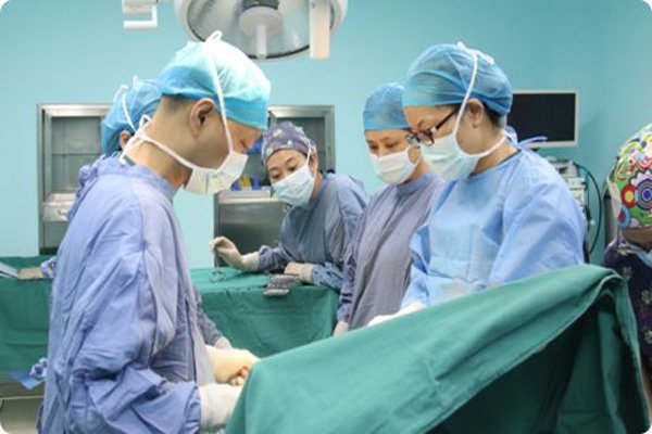 湘雅被免医生早被举报，却一路升职，湘雅的人事考核制度是什么？