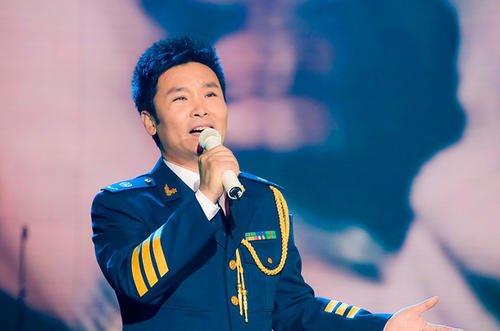 拉着妈妈的手的歌词