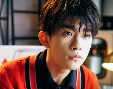 易洋千玺越来越自闭，这是为什么？