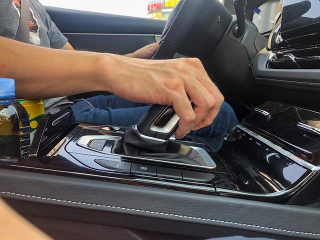 动力肉？价格贵？真实试驾五菱凯捷，大量实拍图，很值