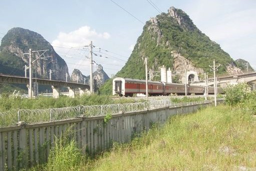 火车k636一共经过多少个站