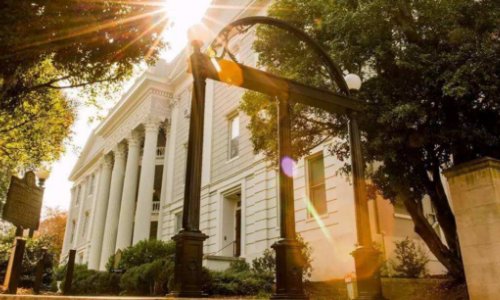 高考470分能上公办二本吗？