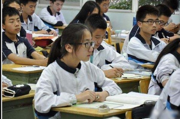 新版高中生物教材一共几本？