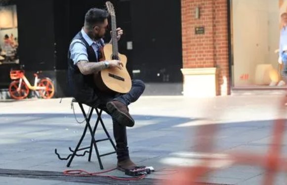 busker是什么意思