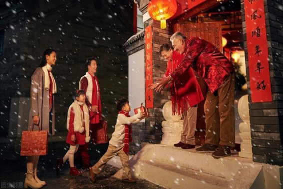 初一开门吉祥语