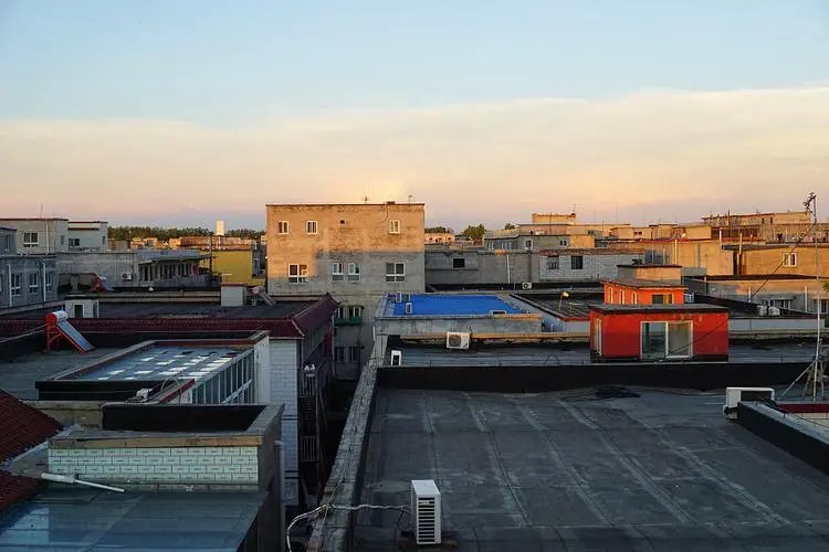 官方通报杭州17岁男孩意外坠楼：已发成和解！如何避免类似意外？