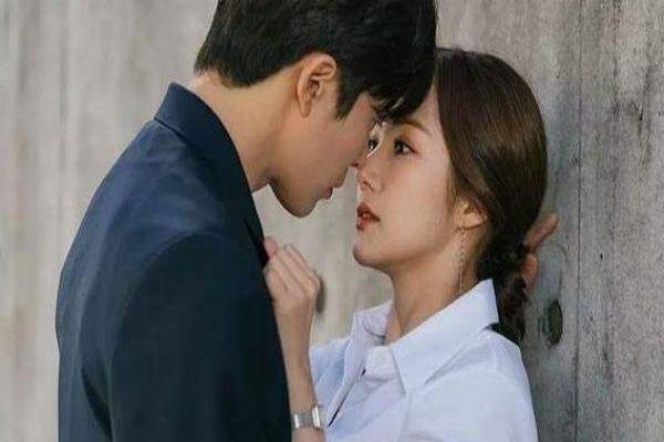 对视几秒是喜欢