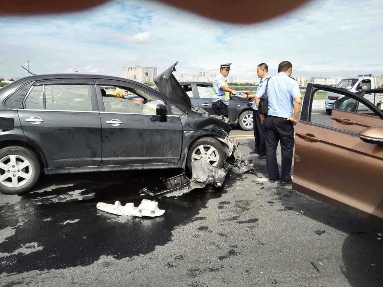 广西南宁男子驾新车撞行人致4死6伤，具体原因是怎么回事？