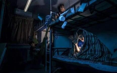 大学生如何改掉熬夜的坏习惯？