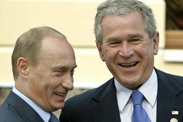 如果奥巴马和普京都开通了微博，哪个会是大众的“爱”？