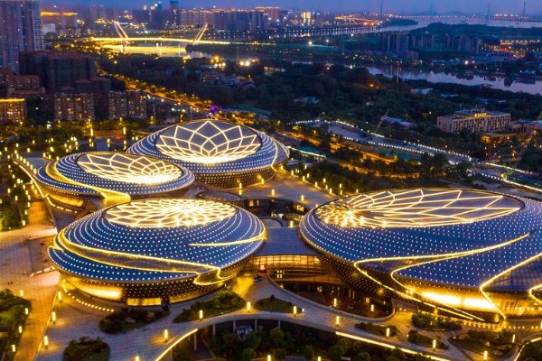 十一月份适合去哪里旅游国内