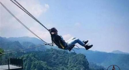 重庆万盛奥陶纪，大胆卖“后悔药”的地方，是最牛的天空悬廊吗？