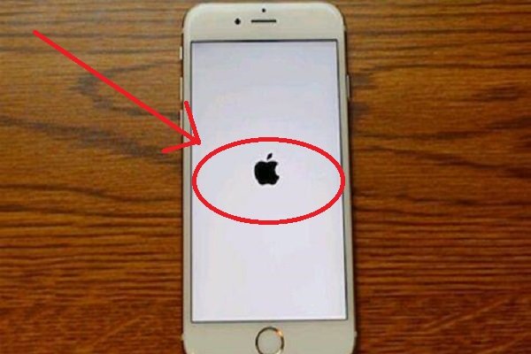 为什么苹果系统打电话时下面有个发短信？