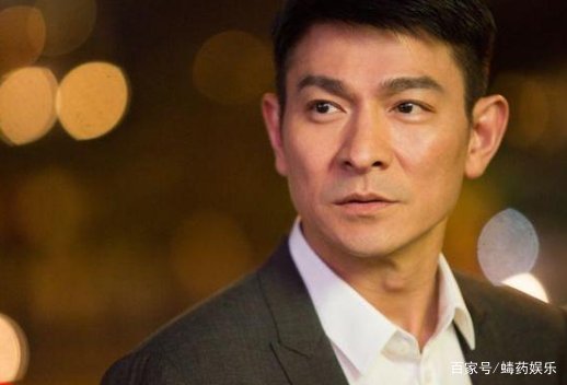 刘德华潜规则张含韵，原来两人竟有如此亲密的关系，你怎么看？