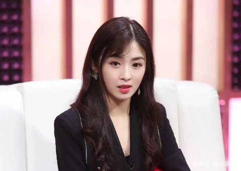 刘德华潜规则张含韵，原来两人竟有如此亲密的关系，你怎么看？