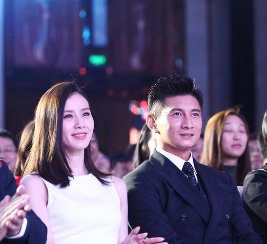 吴奇隆看上刘诗诗时，很多人对刘诗诗都有好感，吴奇隆是怎么得逞的呢？