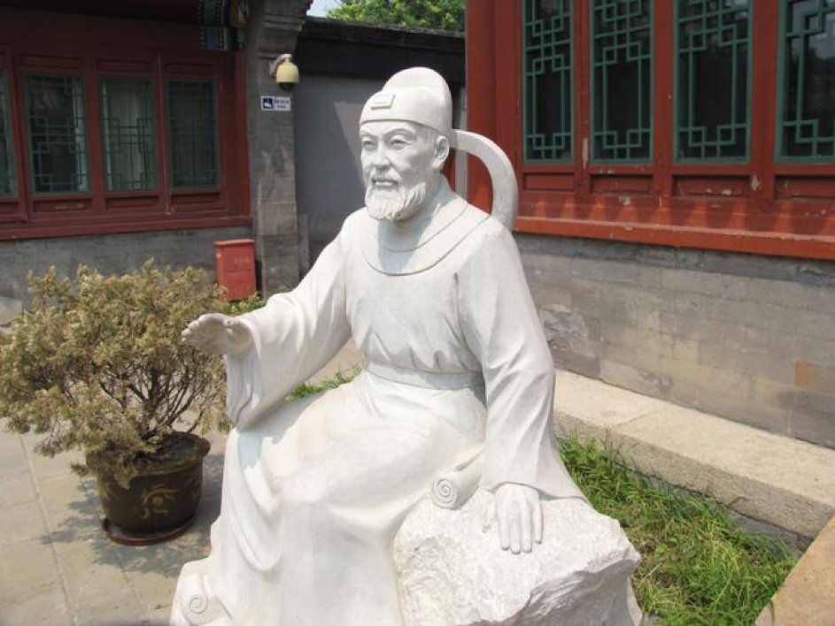 郭守敬改进了简仪和圭表主持全国范围的天文测量主持修订了什么