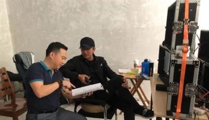 张译和孙俪演夫妻戏，邓超通常会做些啥？