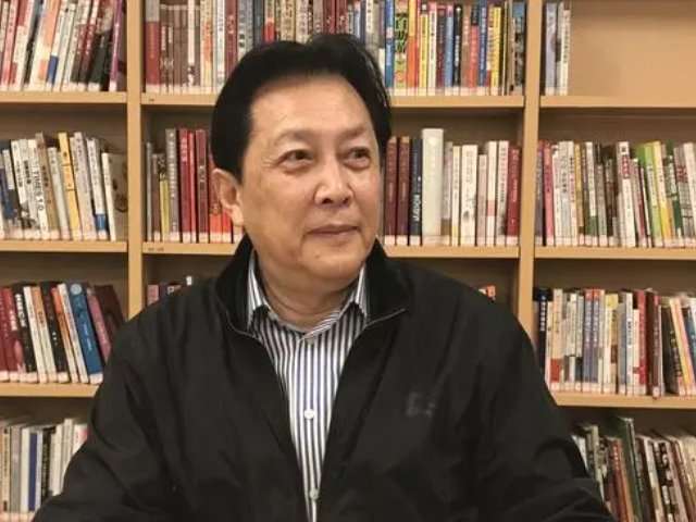 唐国强什么国籍